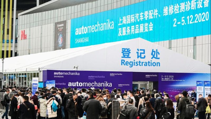 挖掘机原厂配件代理加盟：条件与标准解读